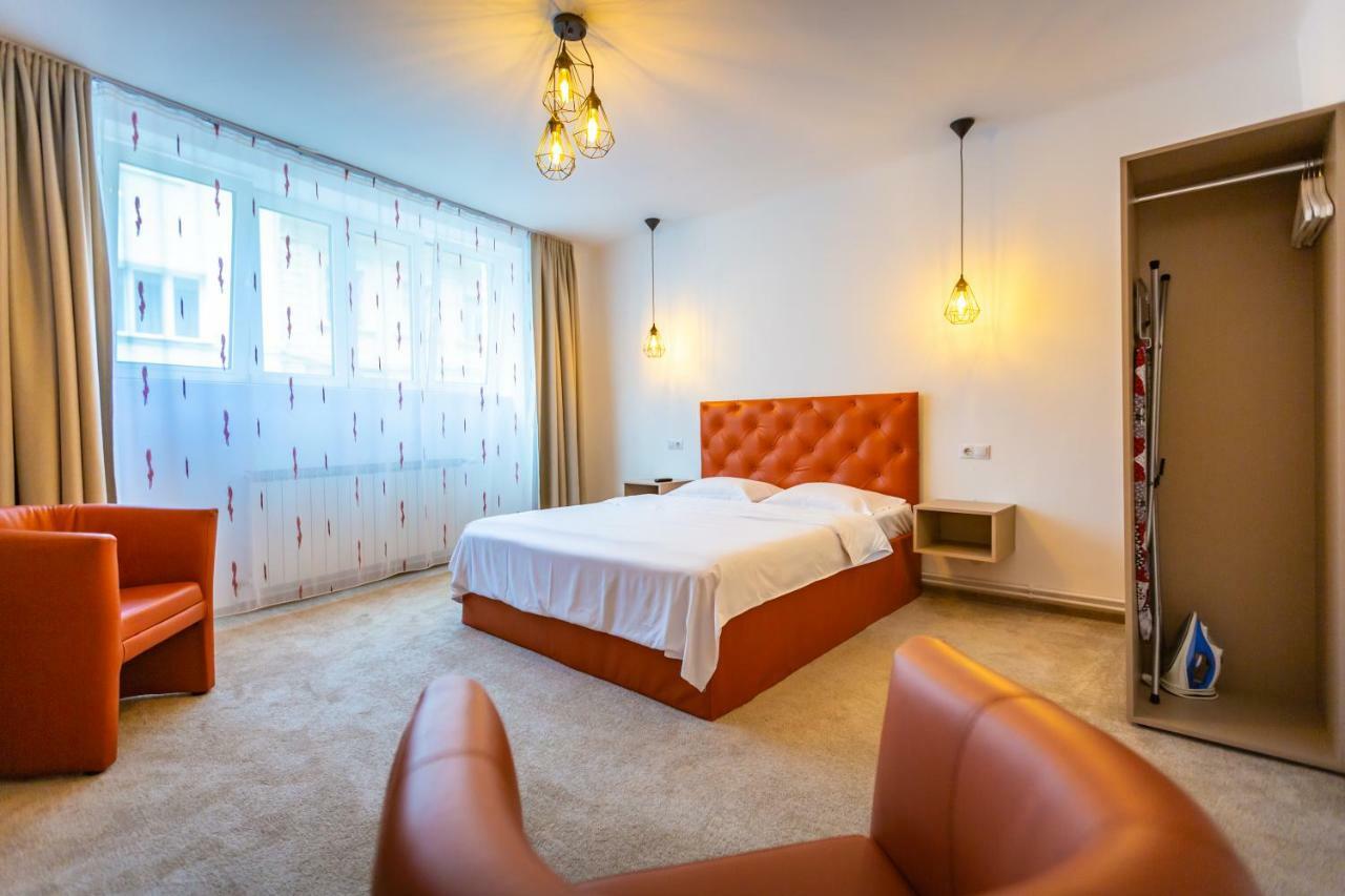 Central Apartment Braszów Zewnętrze zdjęcie