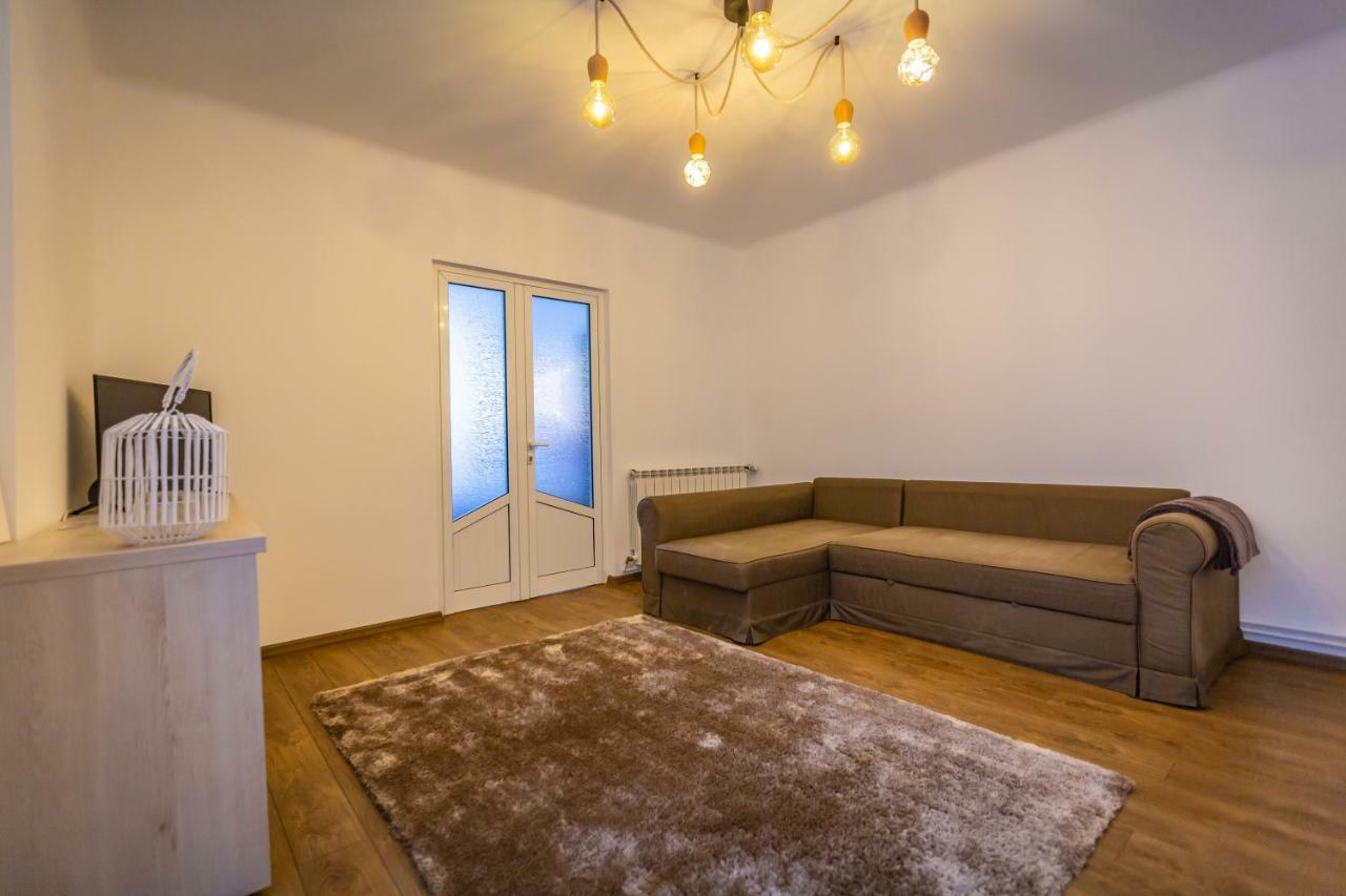 Central Apartment Braszów Zewnętrze zdjęcie